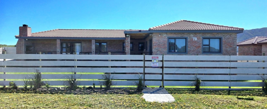 4 Bedroom Property for Sale in Kleinbaai Western Cape